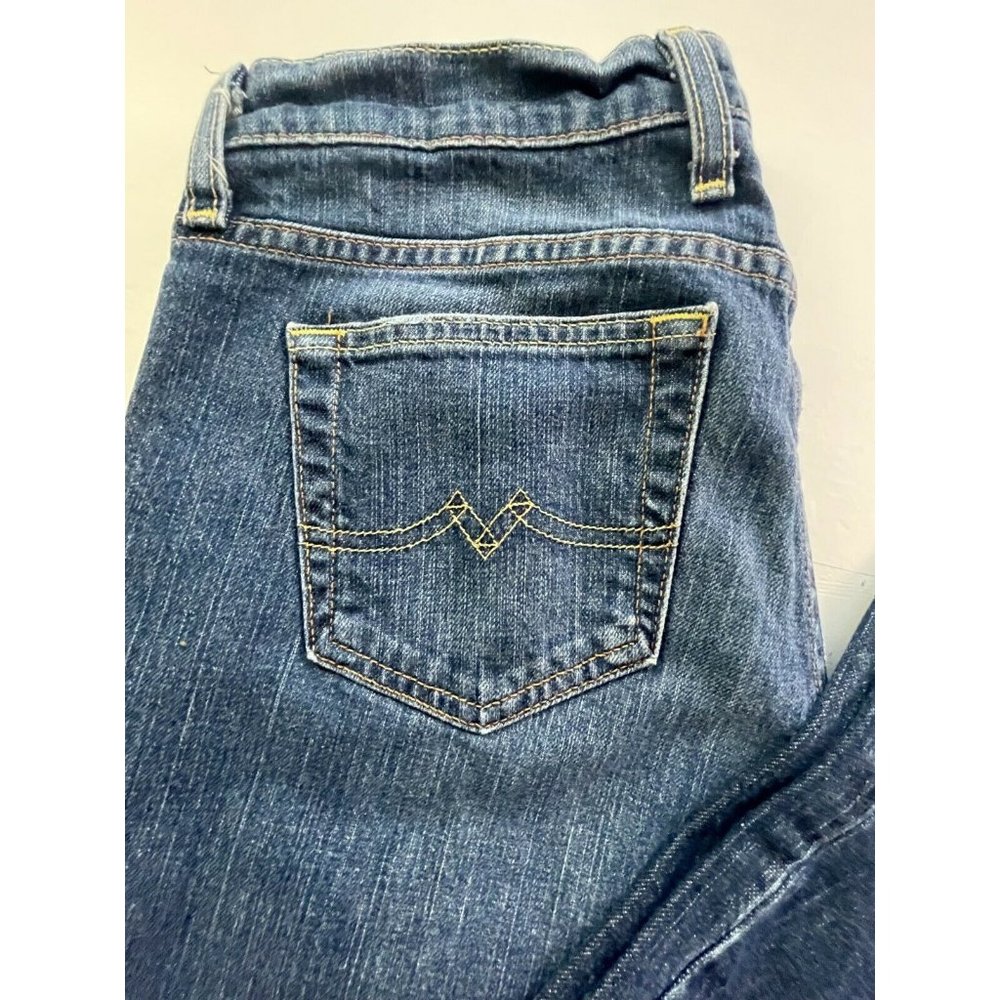 Lucky Brand Blue Straight Leg Jeans Classic Style - Picture 8 of 8